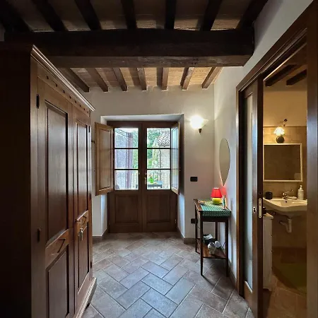 Madonna Del Latte B&B *