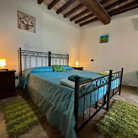 Madonna Del Latte Cannara