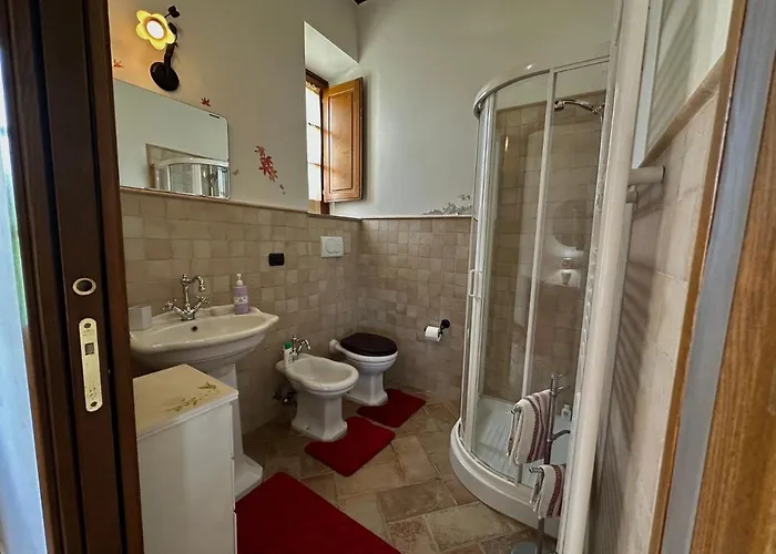 Madonna Del Latte 3*