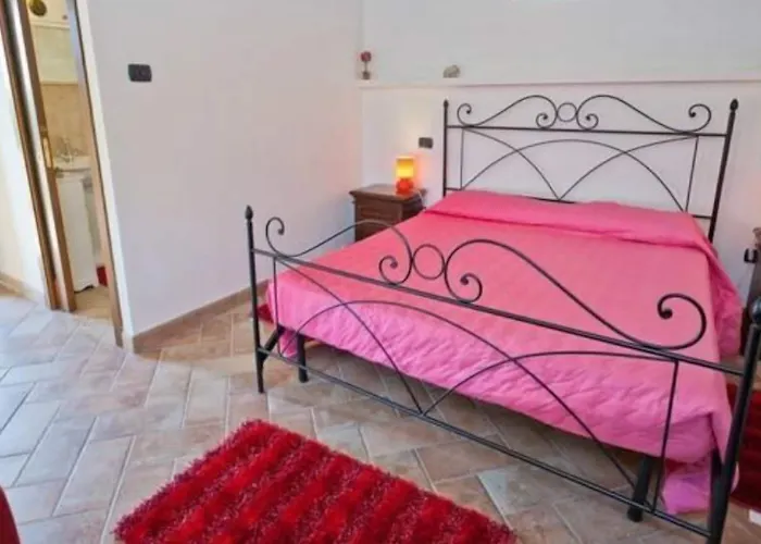 Madonna Del Latte B&B 칸나라