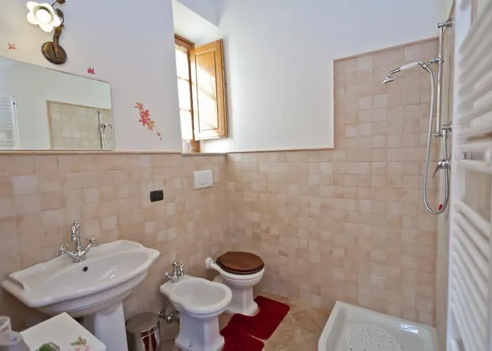 Madonna Del Latte B&B 3*